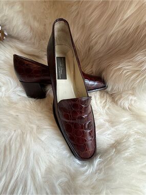 Vintage Sesto Meucci Italy Women's Burgundy Alligator Leather Block heel Loafers